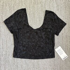 Lululemon Gray Patterened Cropped‎ Align Tee 12 NWT